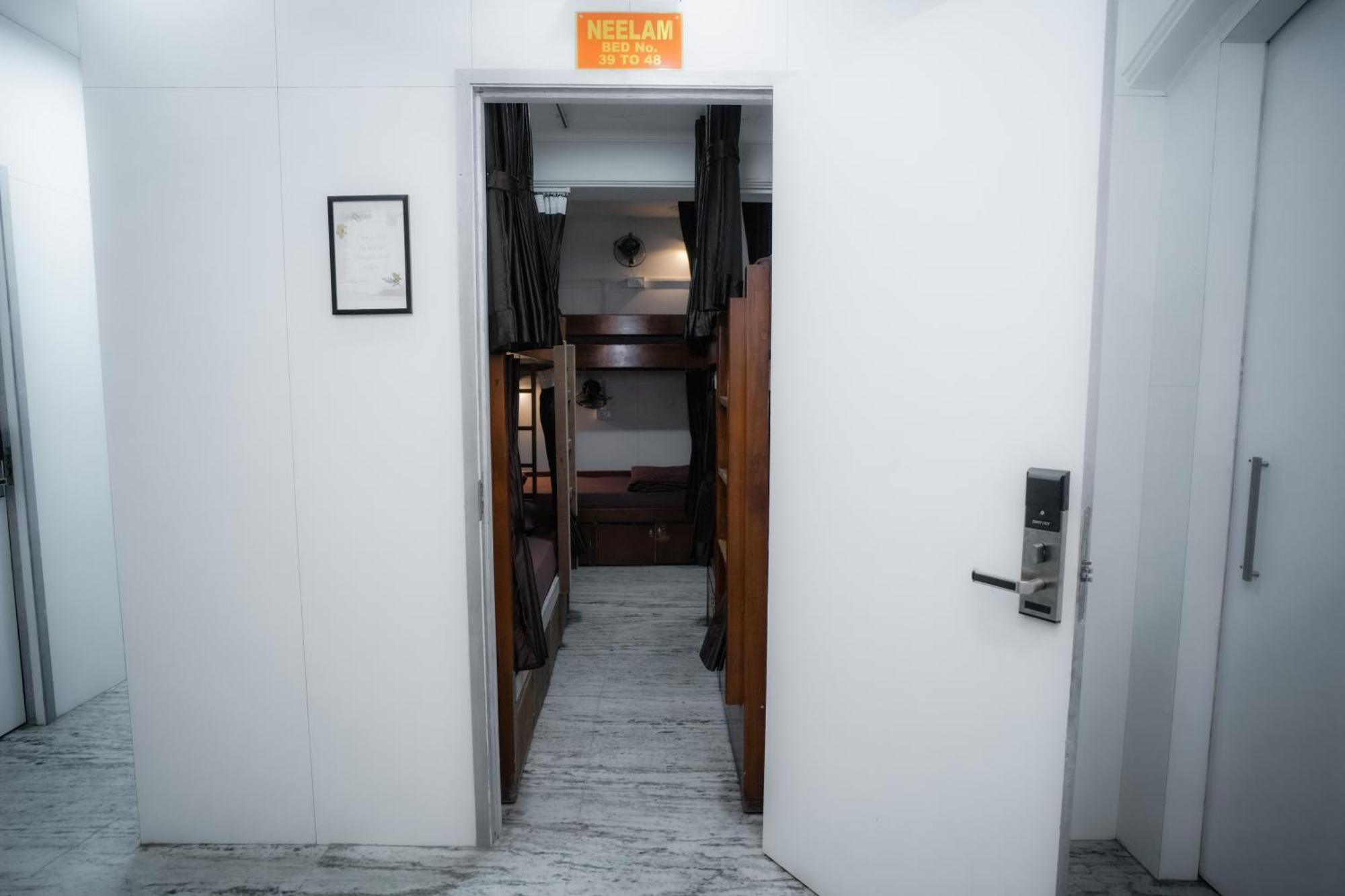 Pearl Courtyard Dormitory فاراناسي المظهر الخارجي الصورة